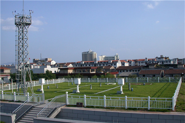 自動氣象站 自動氣象站